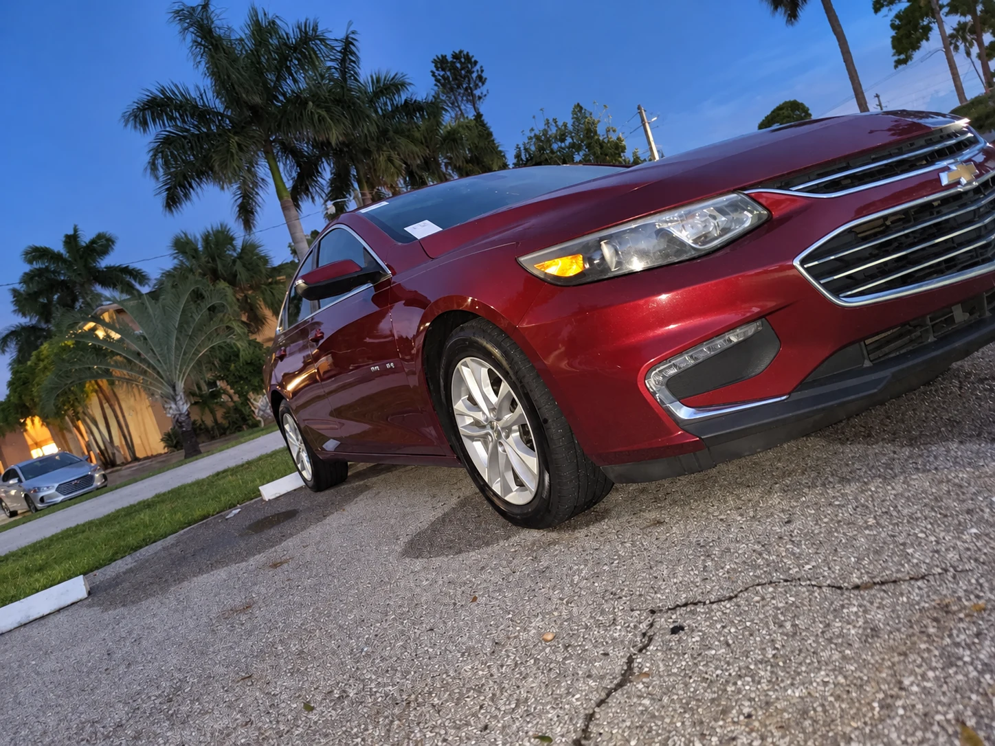 2018 Chevrolet Malibu in burgundy red